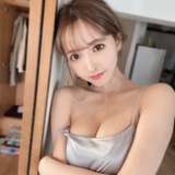 極品高顏值模特長腿白虎雙飛姐妹花免費視頻